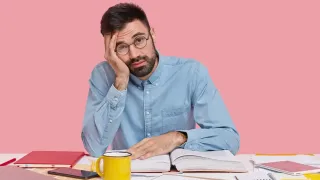 ফ্যাটি লিভারের যেসব লক্ষণে অবহেলা করবেন না